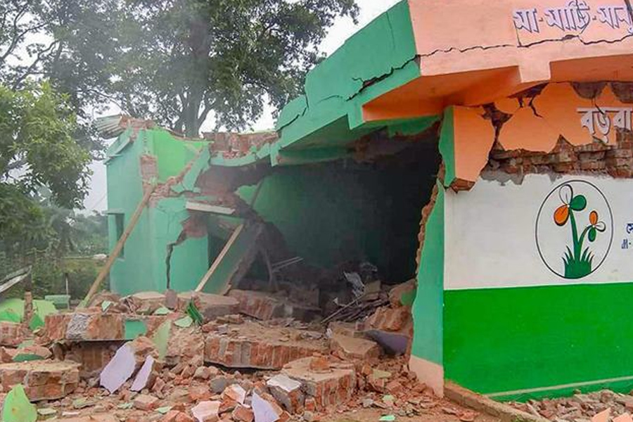 Explosion in Trinamool party office in Bengal, none injured