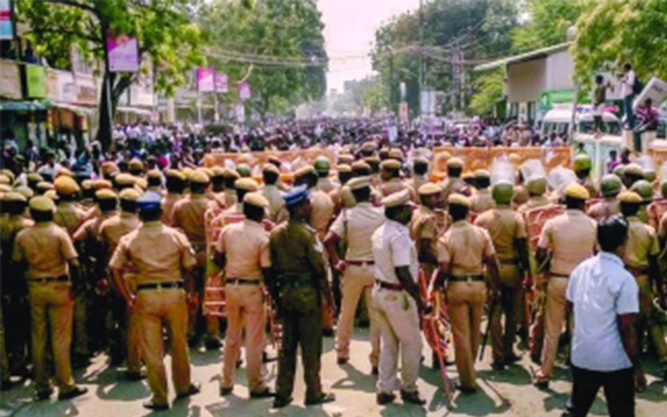 Former High Court judge to probe TN violence