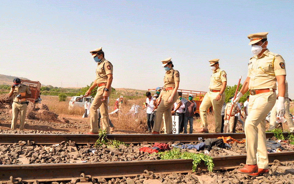 Train tragedy victims had applied to Madhya Pradesh govt for passes: Congress