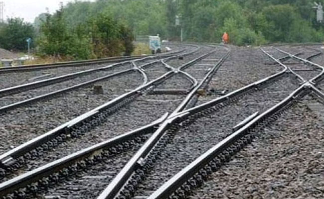 Major train accident averted in Jharkhand