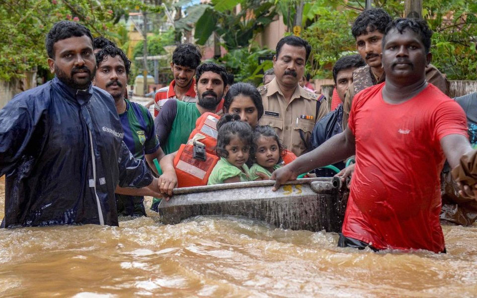 PM Modi announces Rs 500 crore assistance to flood-hit Kerala