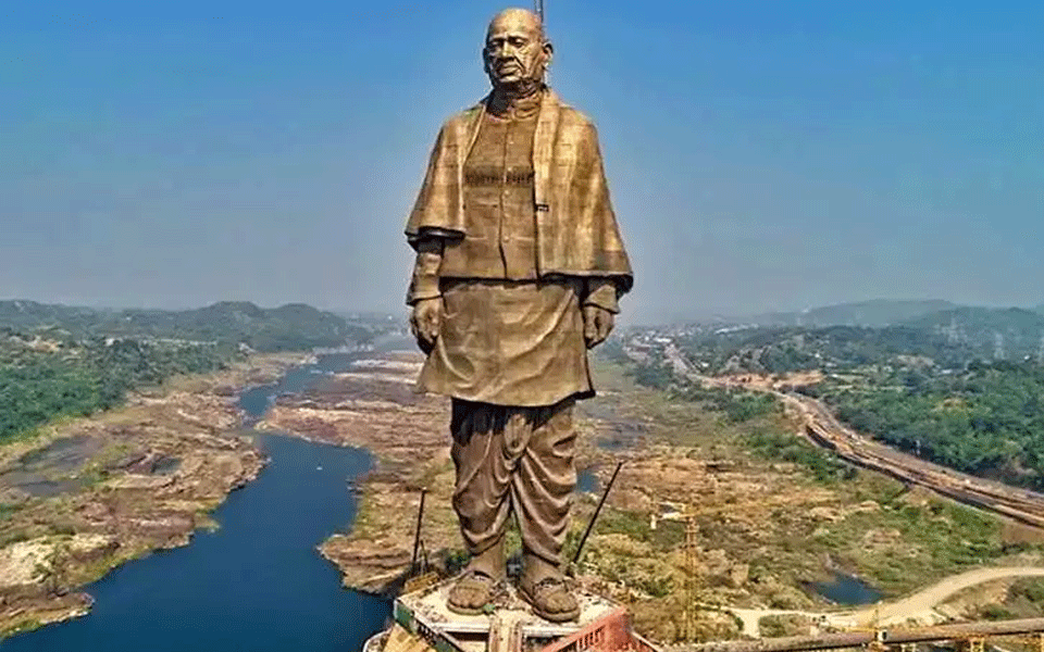 Rs 3,000 cr splurged on Statue of Unity, thousands of families displaced : CPI