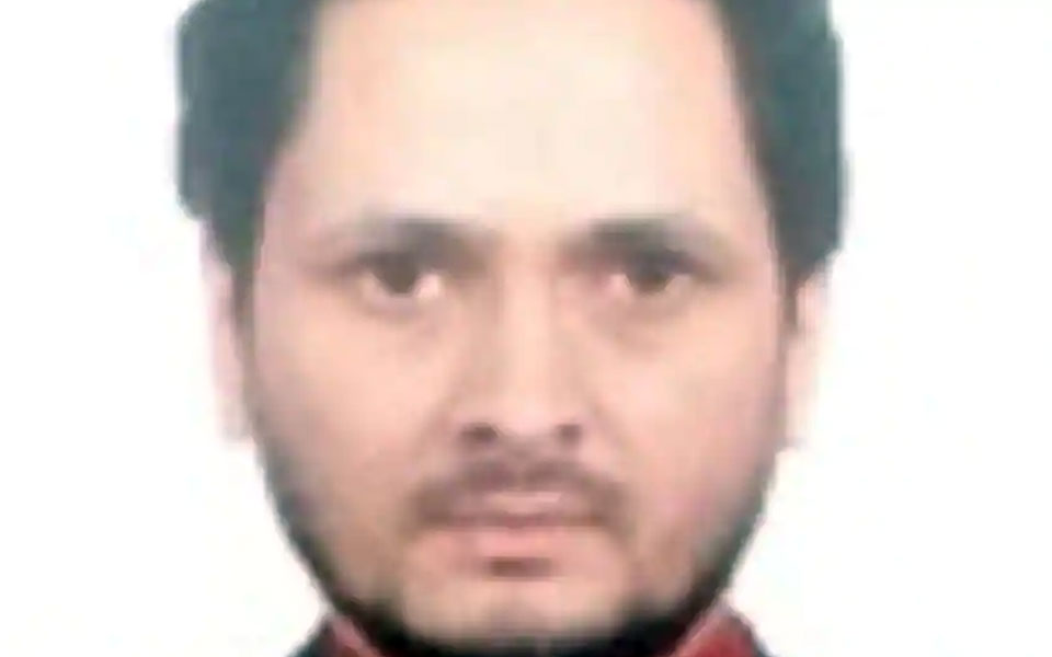Senior IPS officer suspended by UP govt after controversial interview