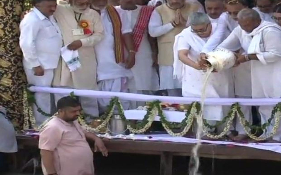 Vajpayee's ashes immersed in Haridwar