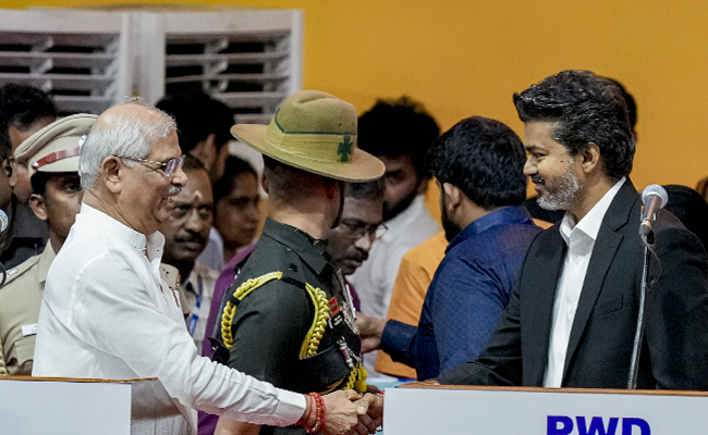 TN Cabinet: CM Vijay to helm gen admin, police, women, youth welfare; Sengottaiyan is Fin min