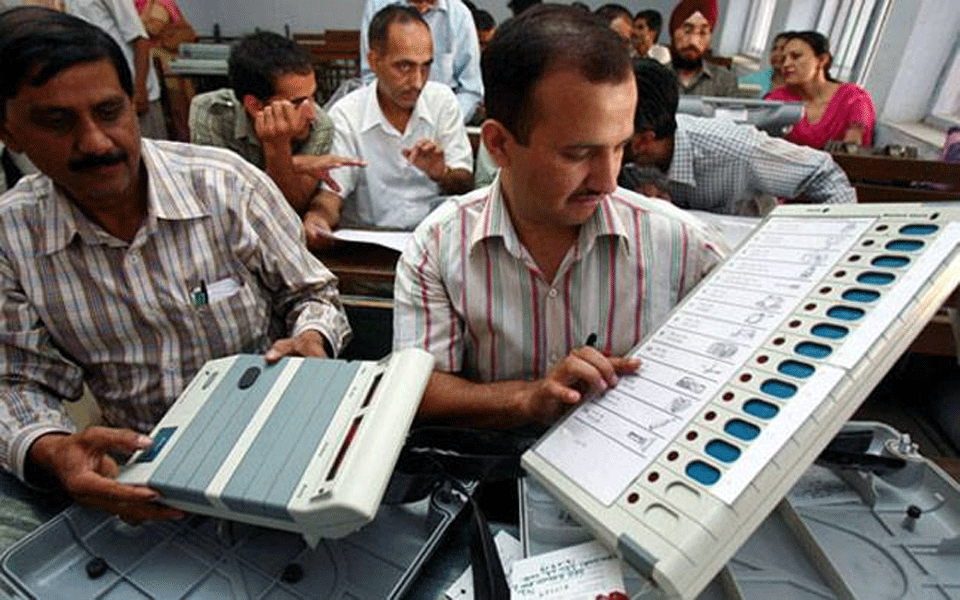 Large-scale EVM fraud in Bihar by-polls: Congress