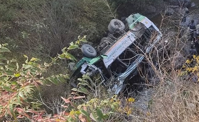 3 killed, 7 injured as bus plunges into gorge in Uttarakhand's Kalsi