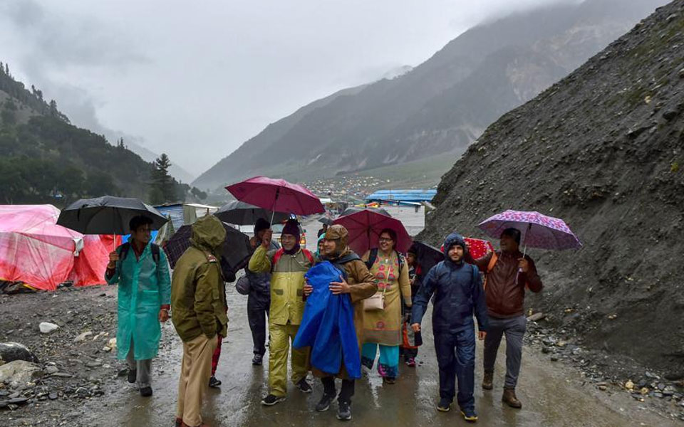 Rain slows down Amarnath Yatra