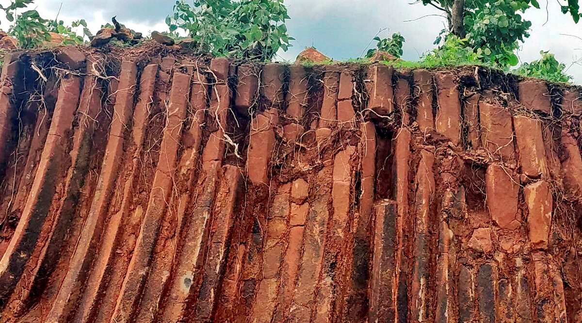 Basalt rock pillar, formed six crore years back, found in Maharashtra