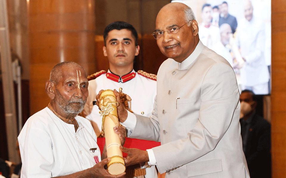 125 year old yoga guru receives Padma Shri