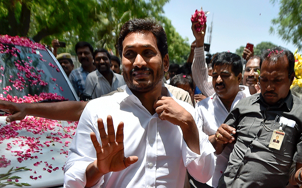 Special status for Andhra: YSR Congress unlikely to accept Lok Sabha Dy Speaker's post