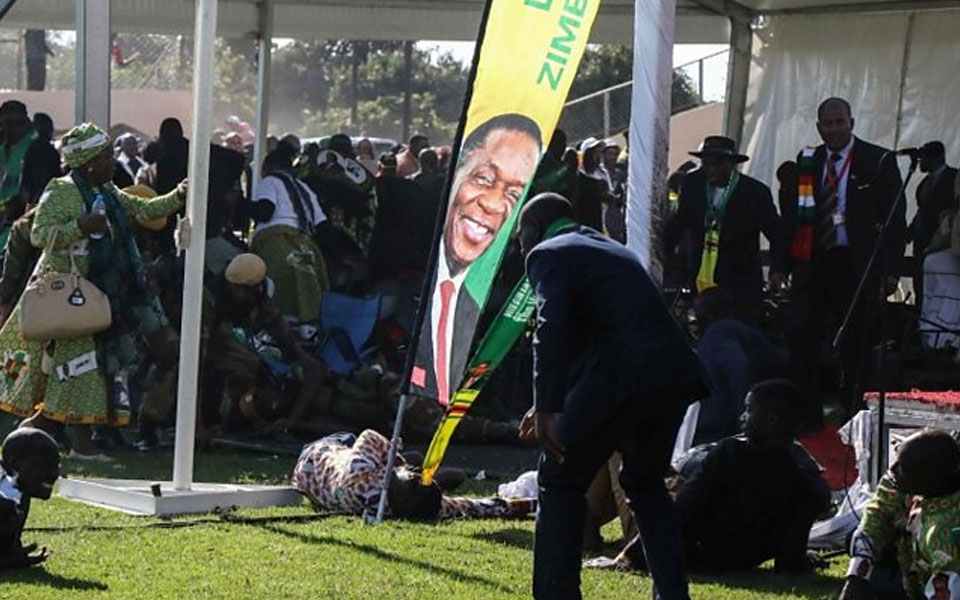 Zimbabwe president survives bomb attack at election rally