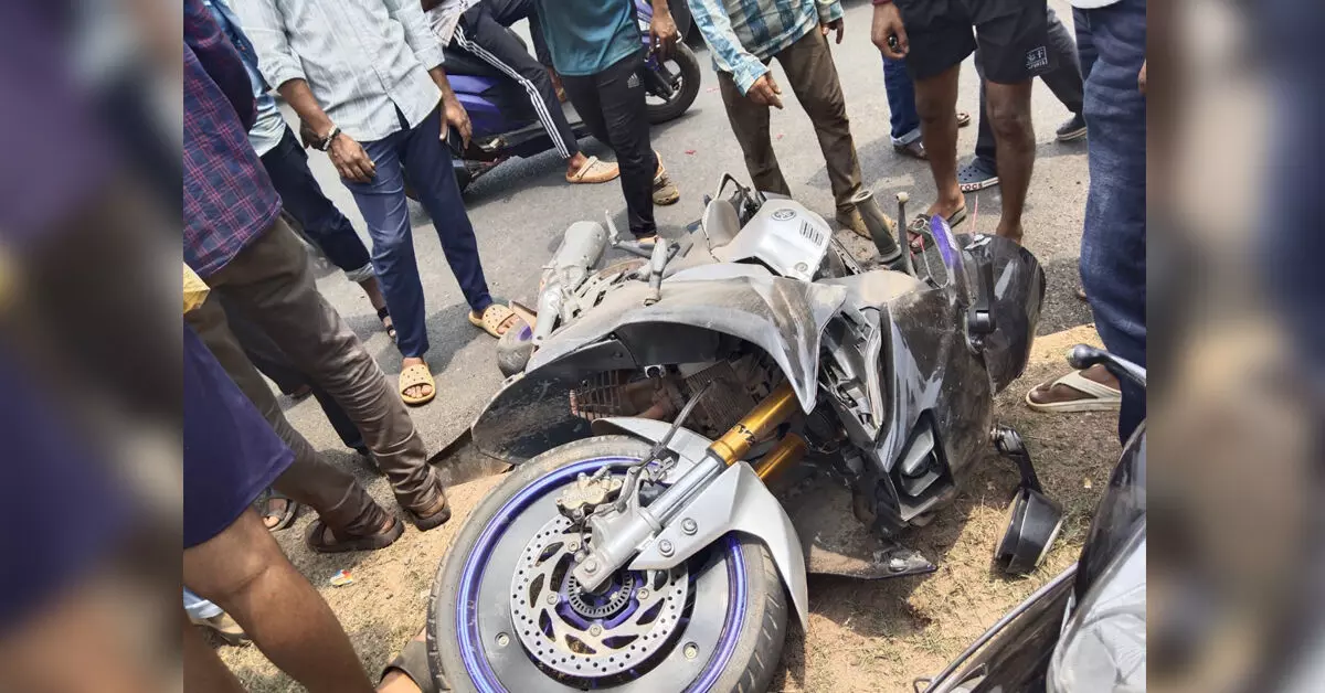 One killed on spot, two others injured as bikes collide head-on in Puttur