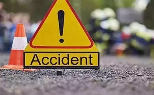 Pedestrian killed in road accident as tanker overturns after hitting him