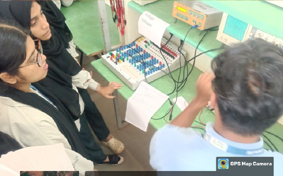 Project Spark 2025 Ignites Innovation and Curiosity Among Budding Engineers