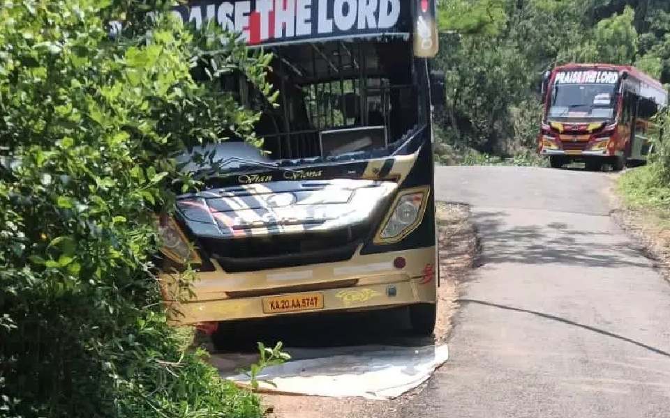 Belthangady: Mixed response to DK Bandh over Suhas murder; stones pelting, tire fires reported