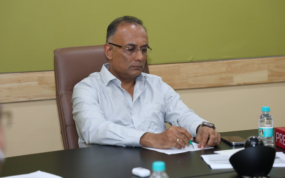 Minister Dinesh Gundu Rao announces Rs 5 Lakh compensation for rain related deaths in coastal K'taka