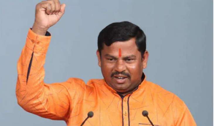 Former BJP MLA suspended for insulting Prophet wants Muslim traders thrown away from Murdeshwar