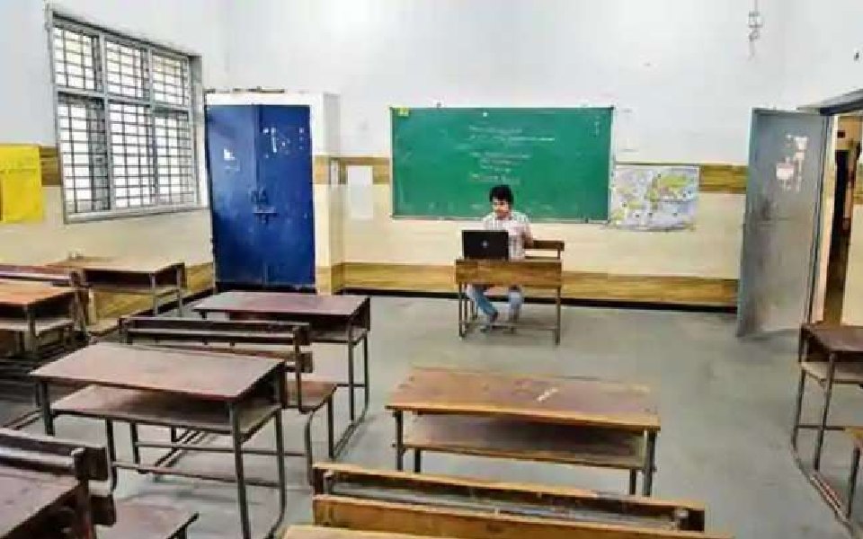 Zero admissions to Class I in 55 govt schools in Dakshina Kannada ...