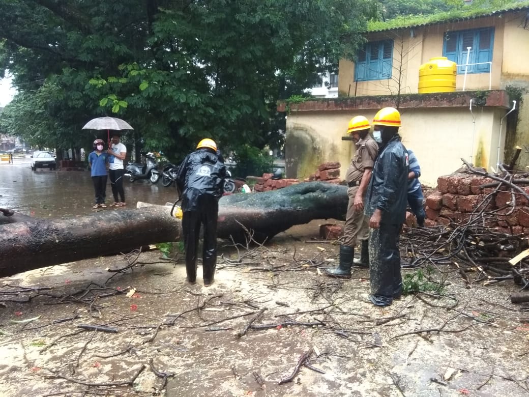 Mangaluru: At least nine houses damaged in DK; heavy rains, winds to continue for two more days