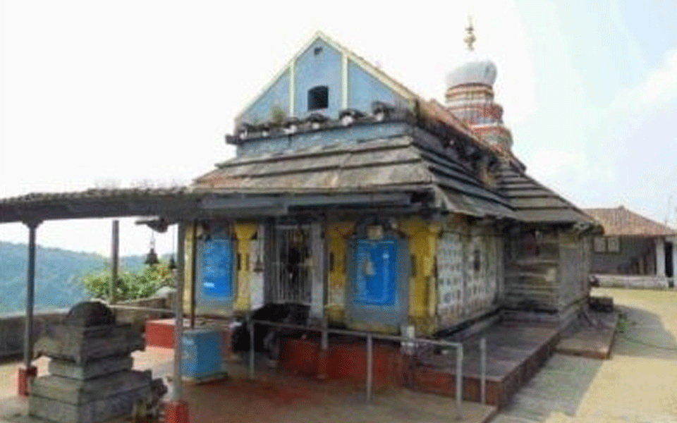 Bantwal: Four arrested for entering Karinjeshwara Temple wearing footwear
