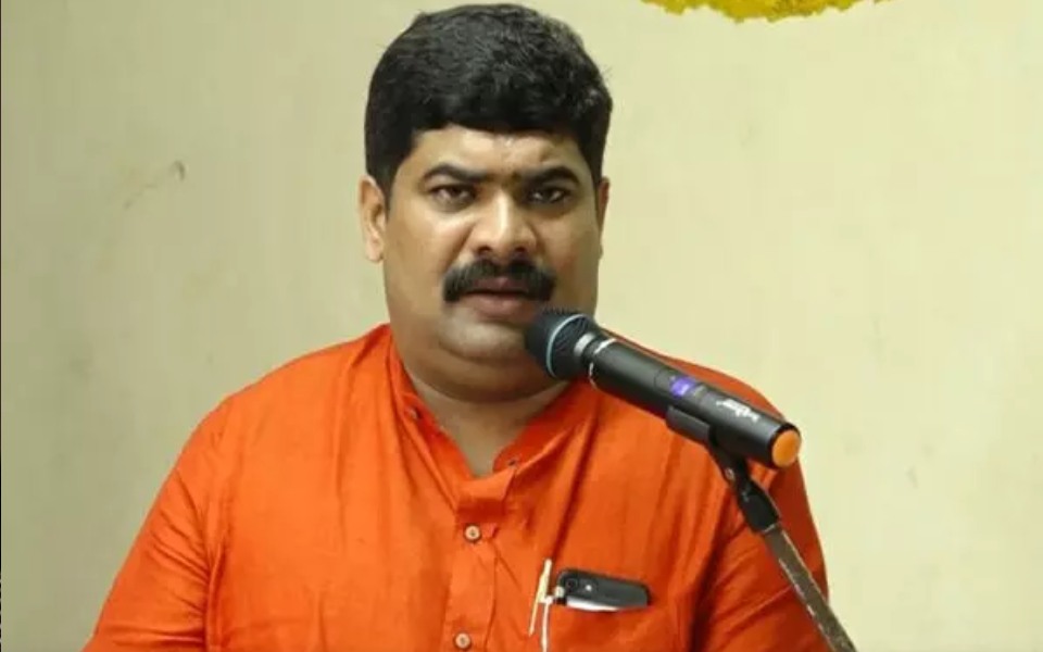 DYFI accuses Mangaluru MLA Vedavyasa Kamath of TDR scam