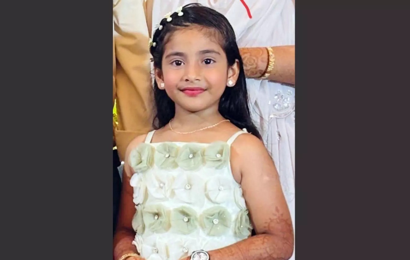 Deralakatte: 10-year-old girl dies after retaining wall collapses on house