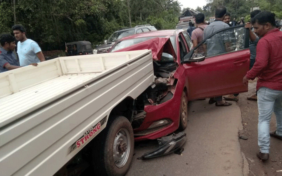 Serial accident in Bolangady: Two injured