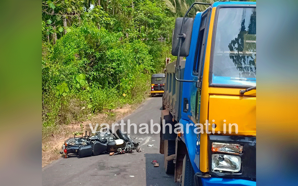 Two killed in a bike-tipper road accident in Bantwal