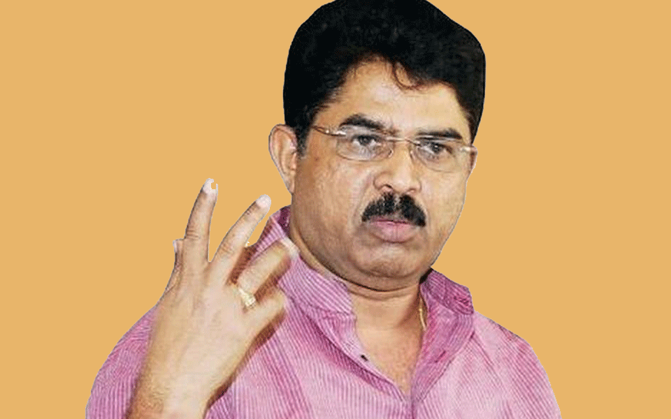 Internal strife in Cong-JDS combine at its peak: Former deputy chief minister R Ashok