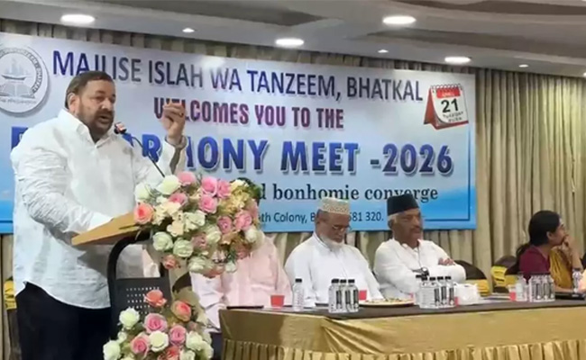 Minister Mankal Vaidya’s absence draws resentment at Bhatkal Eid harmony meet