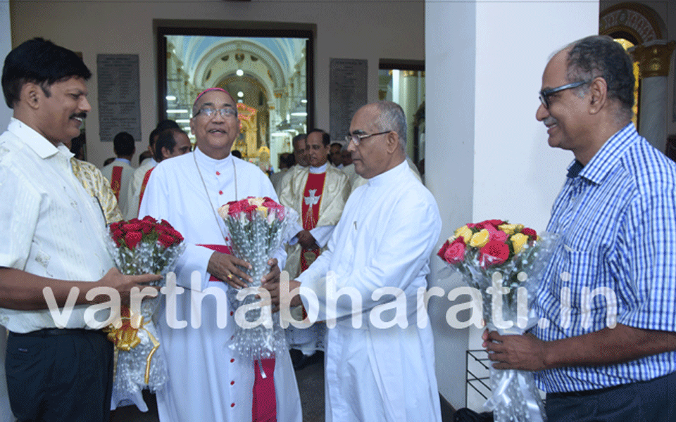 Mangaluru Bishop Rev. Aloysius Paul D'Souza’s birthday celebrated