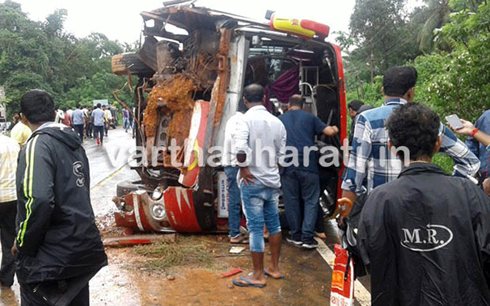 Many injured as bus topples in Karkala