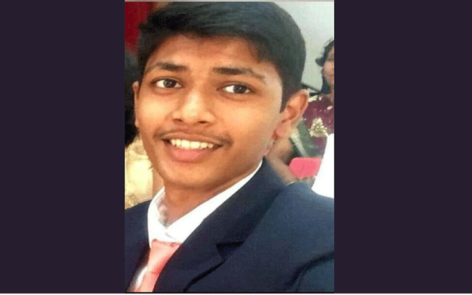 Mangaluru: PU student kills himself