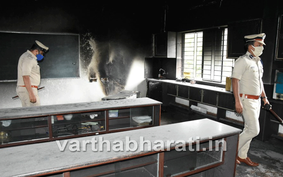 Mangaluru: Electric short circuit causes fire incident at SSLC exam center at Ullal