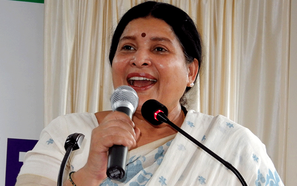 Take care about cleanliness and nutritious food at Anganwadis: Jayamala