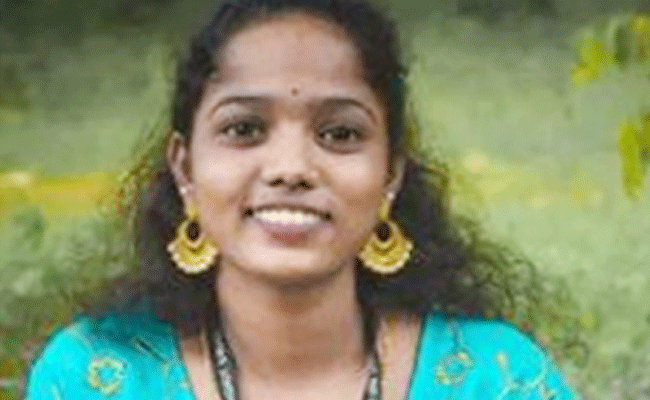 Udupi: 19-year-old college girl commits suicide in Karkala