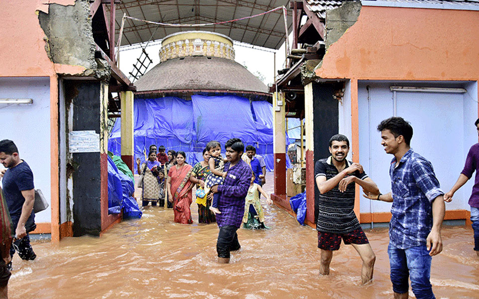 Heavy rain: Water gushes into Madhuru temple