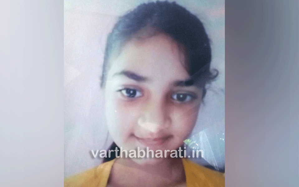 Mangaluru: 11 year old girl child killed in Scooter-bus collision