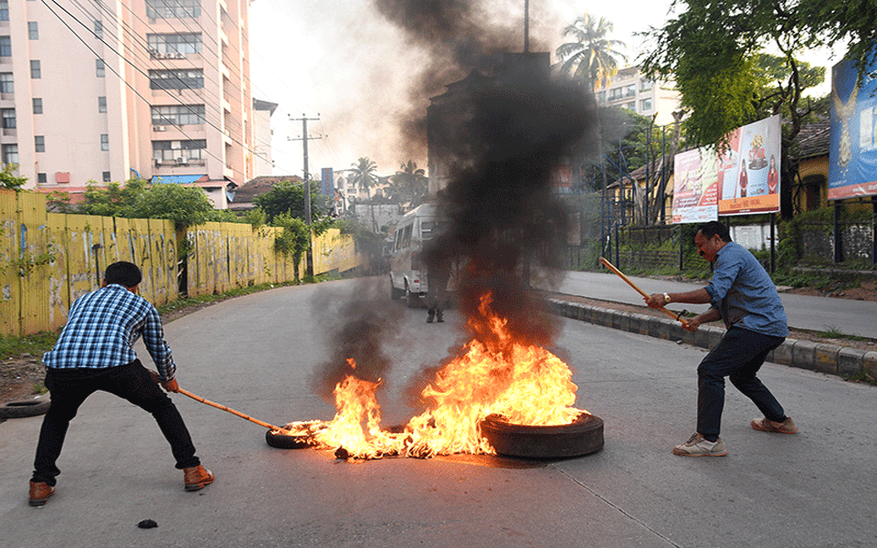 Bandh evokes good response in Mangaluru