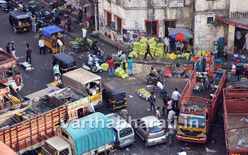 Dakshina Kannada under lockdown, city deserted