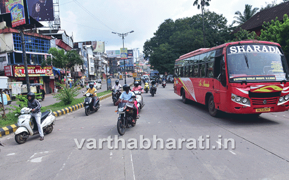 Karnataka Bandh sees little to no support in Mangaluru