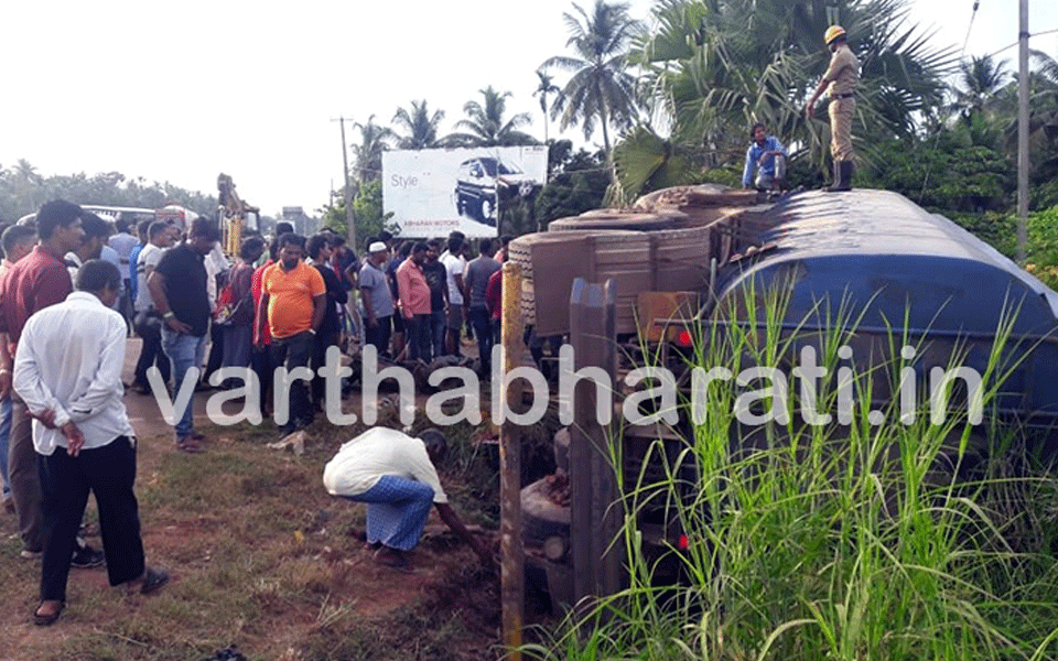 Padubidri: Rider dies in Scooter-Tanker accident