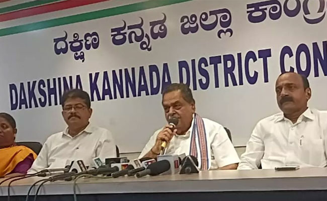 Ex-minister Ramanath Rai hits out at BJP leader Ashoka for ‘irresponsible’ comments on KC Venugopal