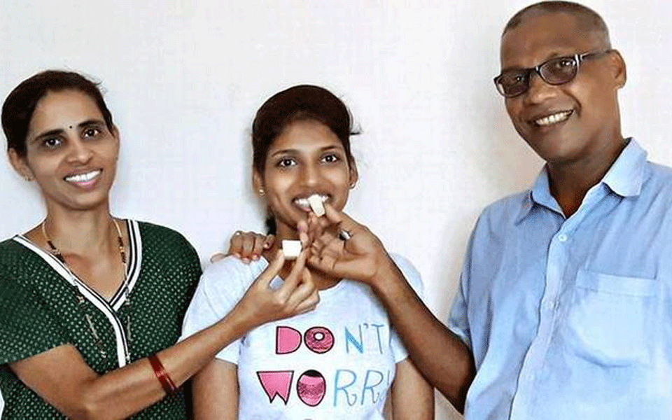 Father of the rank holder is van driver in her college