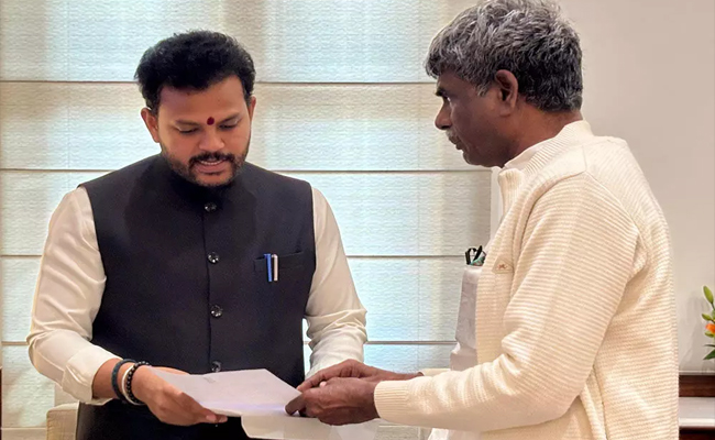 Flight service between M’luru-Muscat to restart, announces MP Kota Shrinivas