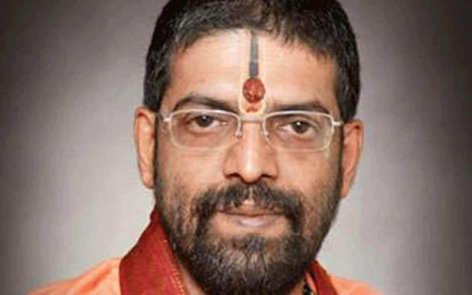 Shiroor Swamiji’s suspicious death: Case filed