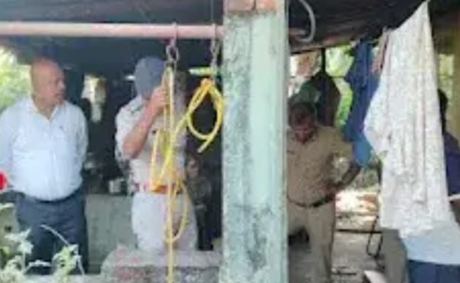 Udupi: Toddler slips from mother's hand while drawing water from well, dies