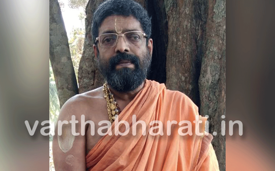 Shiroor Swamiji’s death: Probe demanded