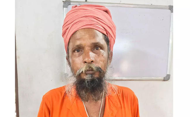 Man detained in Udupi for trying to sell fake tiger claws